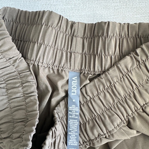 Vuori Villa Cargo Joggers - Picture 2 of 5